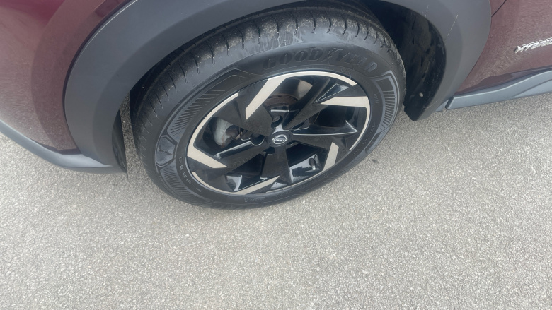 Nissan Juke 1.6 Hybrid N-Connecta 5dr Auto Hybrid Hatchback